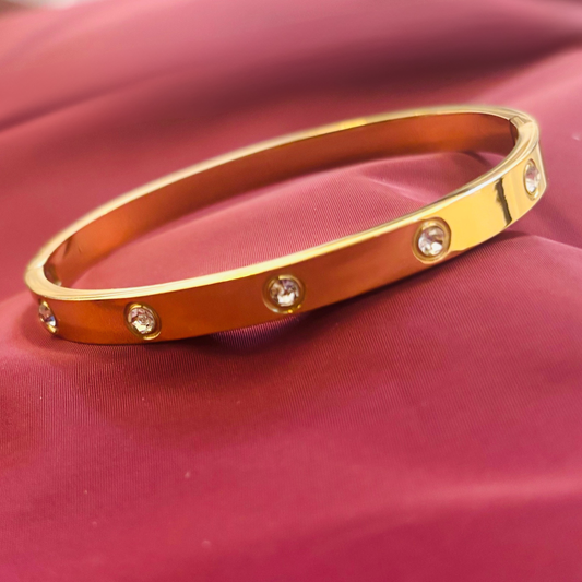 Aurora Gleam Cuff | 18K Gold Plated