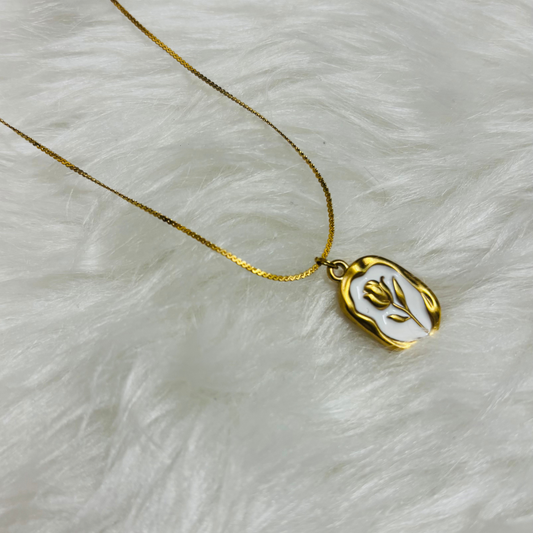 Rose & Reverie Necklace | 18K Gold Plated