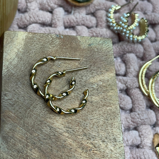 Stellar Dot Hoops